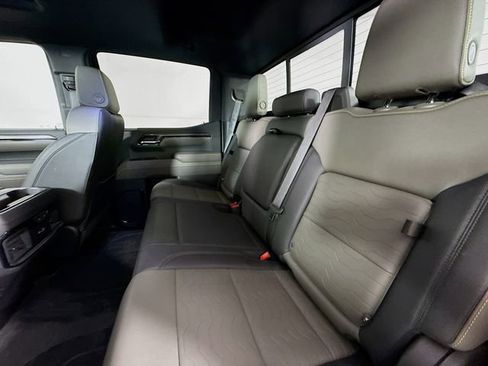 Used 2023 Chevrolet Silverado 1500 ZR2 w/ Technology Package image 27