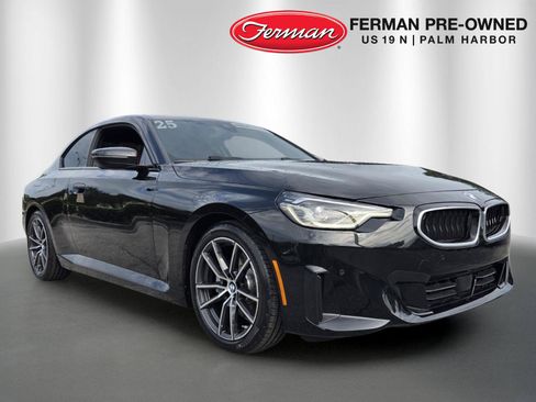 Used 2025 BMW 230i Coupe RWD image 1