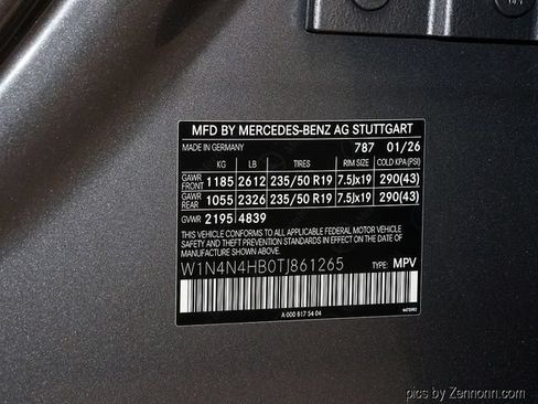 Certified 2026 Mercedes-Benz GLA 250 4MATIC image 40