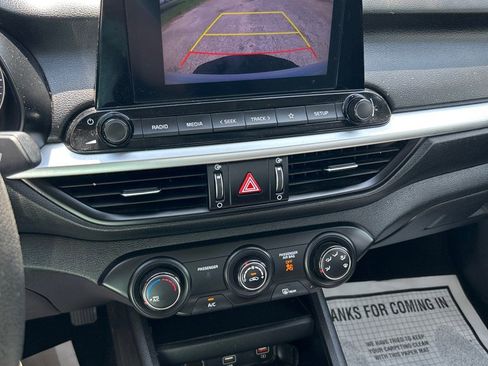 Used 2024 Kia Forte LXS image 12