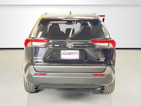 Used 2025 Toyota RAV4 XLE Premium AWD/4WD image 6