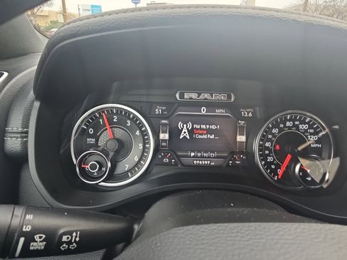 Used 2019 RAM 1500 Laramie w/ Sport Appearance Package image 19