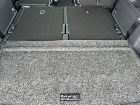 New 2026 Volkswagen Atlas SE image 15