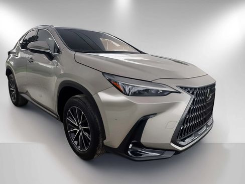 Used 2024 Lexus NX 250 FWD w/ Cold Area Package image 3