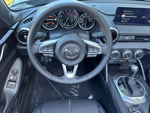 New 2026 MAZDA MX-5 Miata Grand Touring w/ Weather Package RWD image 15
