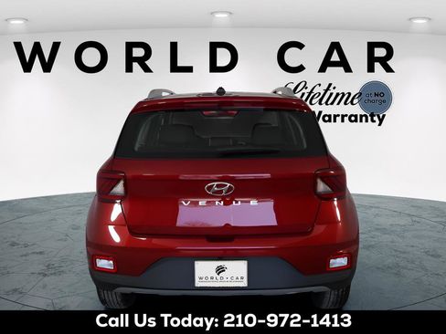New 2025 Hyundai Venue Limited FWD image 6