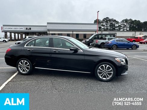 Used 2017 Mercedes-Benz C 300 4MATIC Sedan image 7