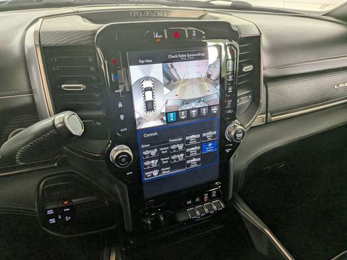 Used 2021 RAM 2500 Limited image 28