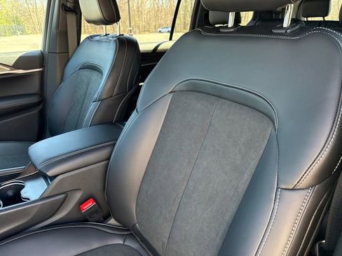 New 2026 Jeep Grand Cherokee L 4WD image 28