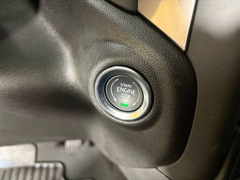 Used 2025 Chevrolet Silverado 2500 Custom w/ Custom Value Package image 27