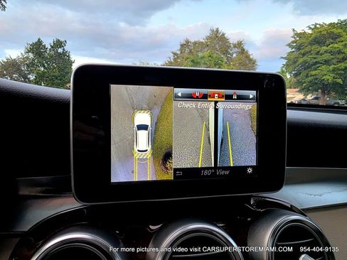 Used 2018 Mercedes-Benz GLC 300 w/ Premium Package image 55