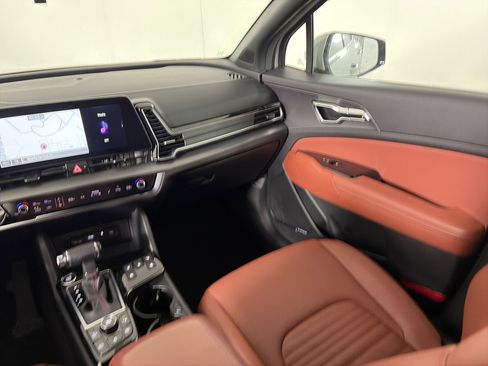 Certified 2023 Kia Sportage SX image 39