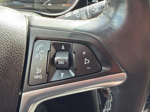 Used 2018 Buick Encore Sport Touring FWD image 11