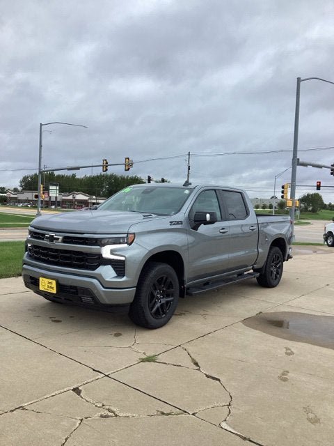 New 2026 Chevrolet Silverado 1500 RST AWD/4WD image 1