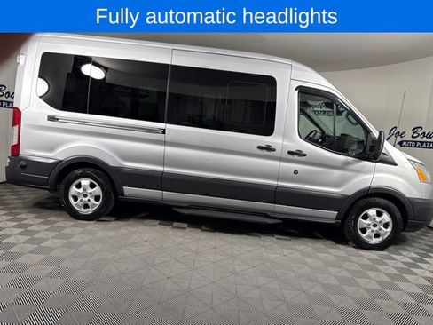Used 2018 Ford Transit 350 XLT RWD image 15