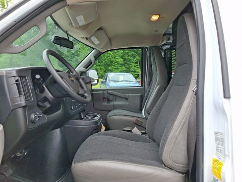 Certified 2024 Chevrolet Express 2500 w/ Driver Convenience Package RWD image 13