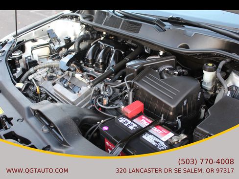 Used 2013 Toyota Venza XLE image 9