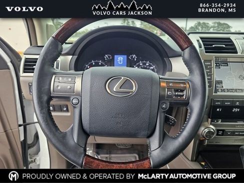 Used 2015 Lexus GX 460 Luxury image 23