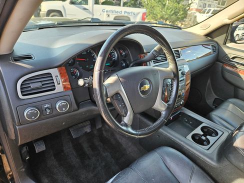 Used 2013 Chevrolet Tahoe LT AWD/4WD image 14