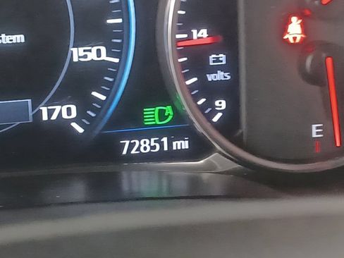Used 2019 Chevrolet Blazer RS FWD image 23