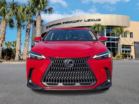 Used 2025 Lexus NX 250 FWD w/ Towing Package (2000 Lbs) image 10