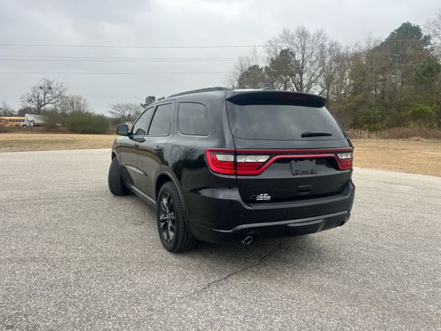 Used 2025 Dodge Durango R/T w/ Blacktop Package image 5