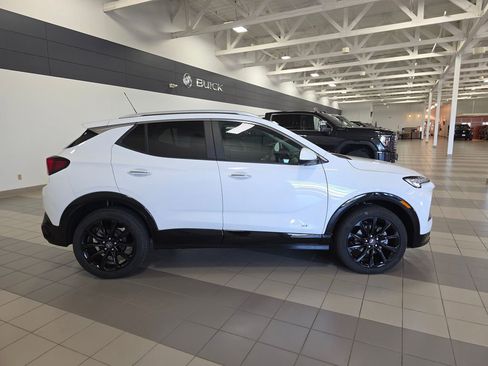 Used 2026 Buick Encore GX Sport Touring w/ Advanced Technology Package AWD/4WD image 7