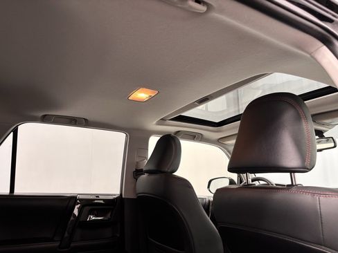 Used 2019 Toyota 4Runner TRD Off-Road Premium image 25