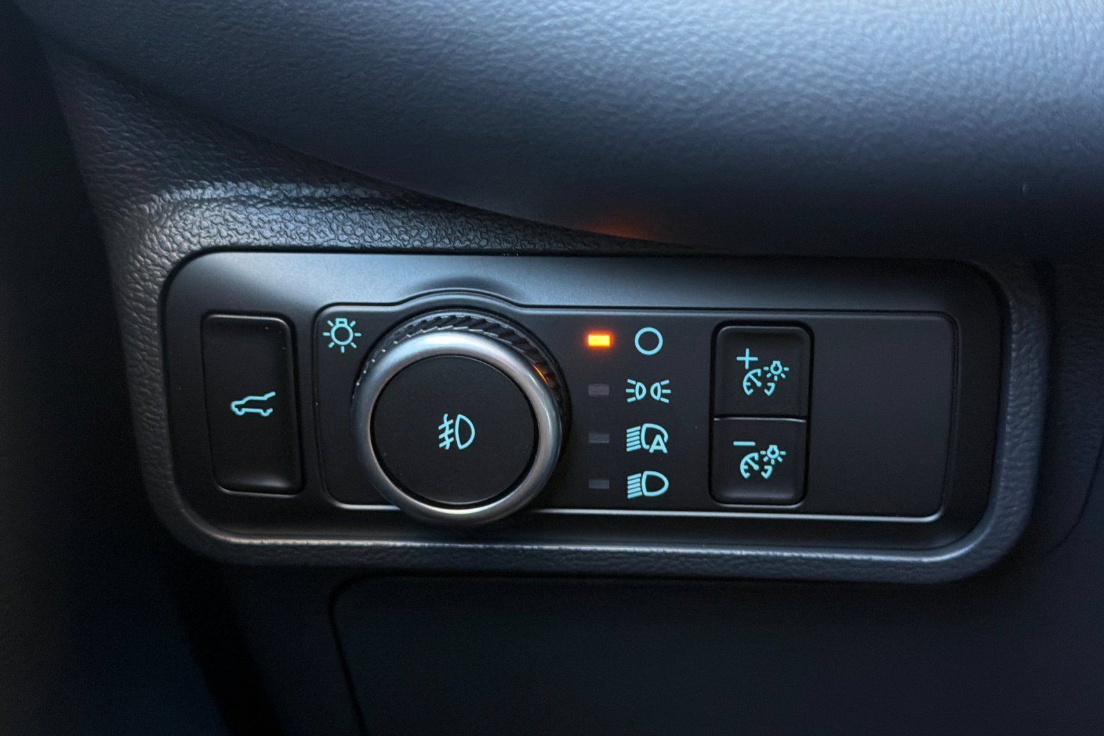 New 2026 Ford Explorer ST-Line w/ ST-Line Street Pack AWD/4WD image 32
