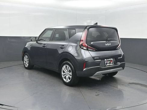 Used 2023 Kia Soul LX FWD image 26
