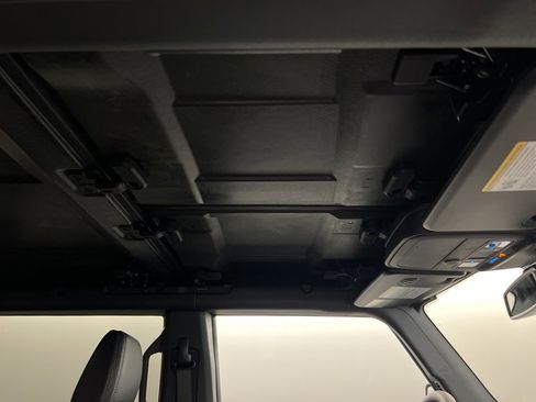 New 2025 Ford Bronco Outer Banks image 39