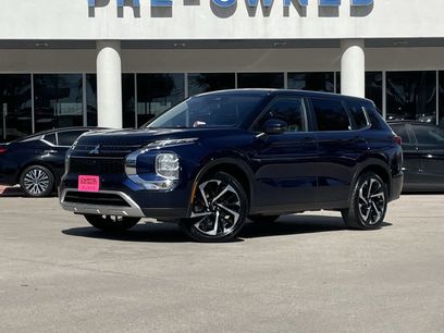 Used 2024 Mitsubishi Outlander SE