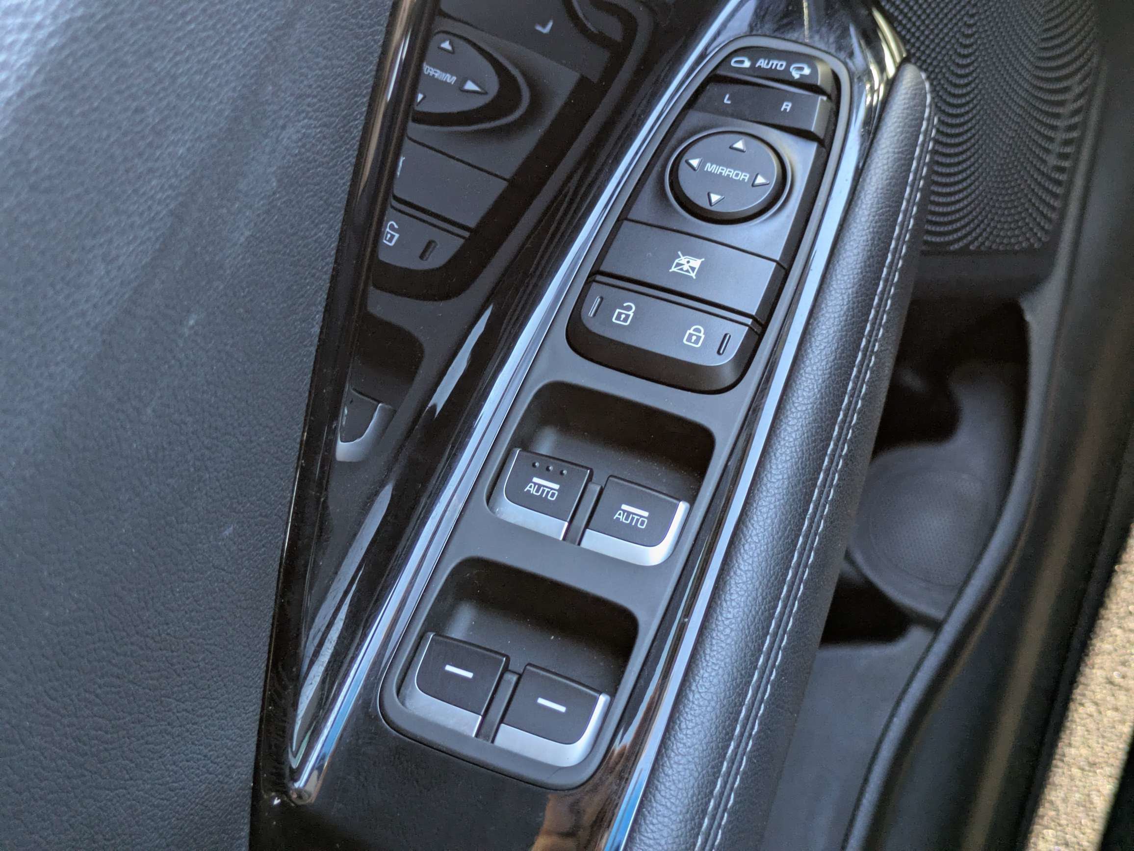 Certified 2022 Kia Niro EX Premium FWD image 24