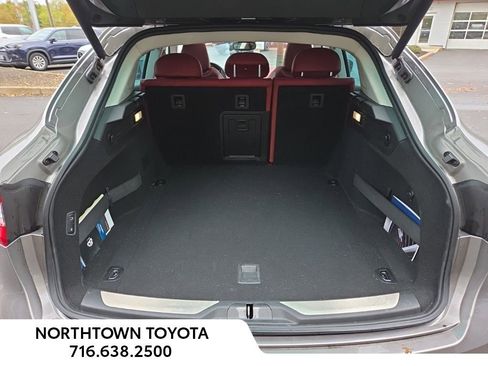 Used 2018 Maserati Levante S GranSport image 8