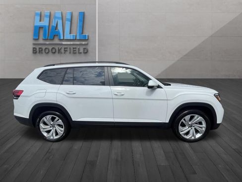 Certified 2023 Volkswagen Atlas SE w/ Panoramic Sunroof Package AWD/4WD image 7