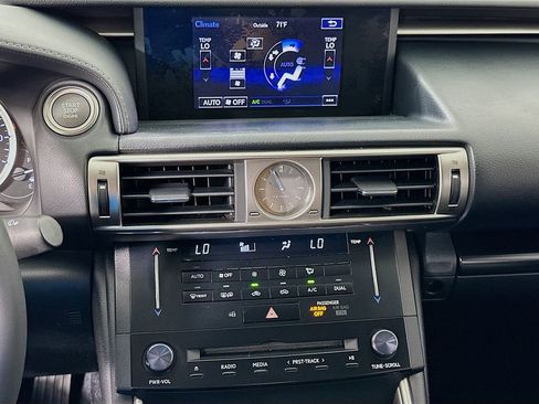 Used 2014 Lexus IS 350 w/ Navigation Package RWD image 16