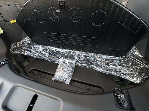 New 2025 Ford F150 Lightning Flash image 76