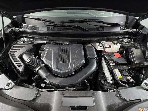 Certified 2025 GMC Acadia Elevation image 38