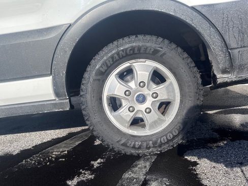 Used 2019 Ford Transit 350 XLT image 28