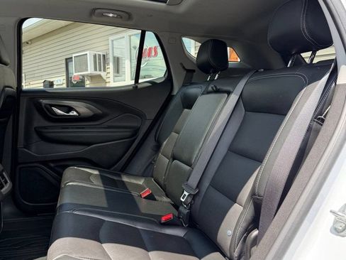 Used 2023 GMC Terrain SLT w/ Infotainment Package II AWD/4WD image 11