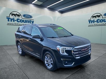 Used 2024 GMC Terrain SLT