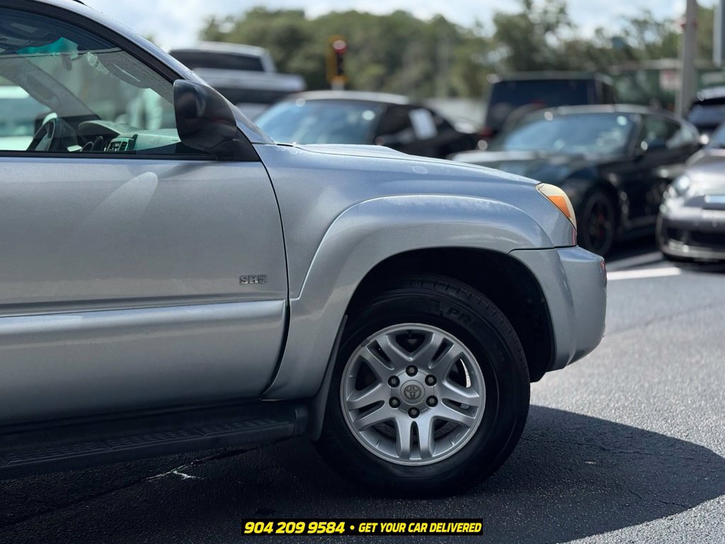 Used 2006 Toyota 4Runner SR5 RWD image 9