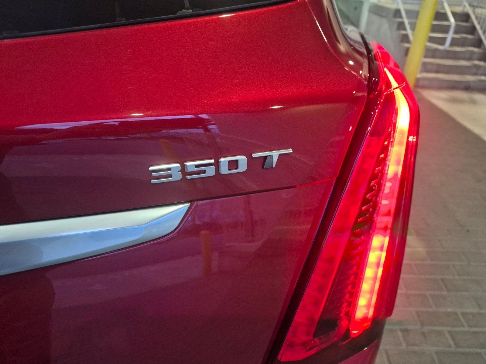 Certified 2023 Cadillac XT5 Premium Luxury AWD/4WD image 12