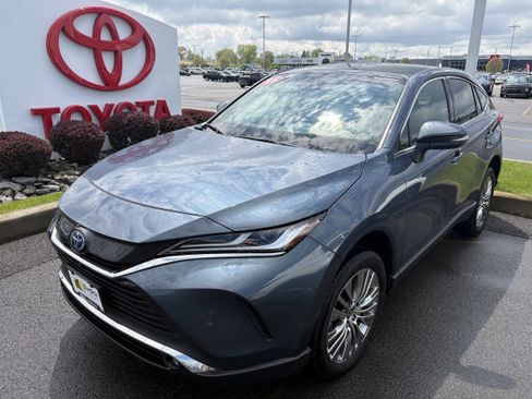 Certified 2023 Toyota Venza Limited AWD/4WD image 10