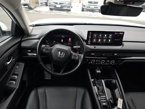 Used 2023 Honda Accord EX-L image 15