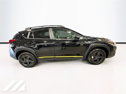 Certified 2025 Subaru Crosstrek 2.5i Sport w/ Crosstrek Mirror Package image 4