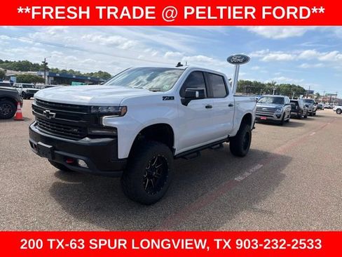 Used 2022 Chevrolet Silverado 1500 LT Trail Boss w/ Safety Package AWD/4WD image 3