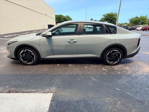 Used 2025 Kia K4 EX FWD image 3