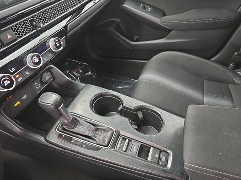 Certified 2023 Honda Civic Sport image 24