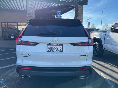 Used 2025 Honda CR-V Sport Touring image 2